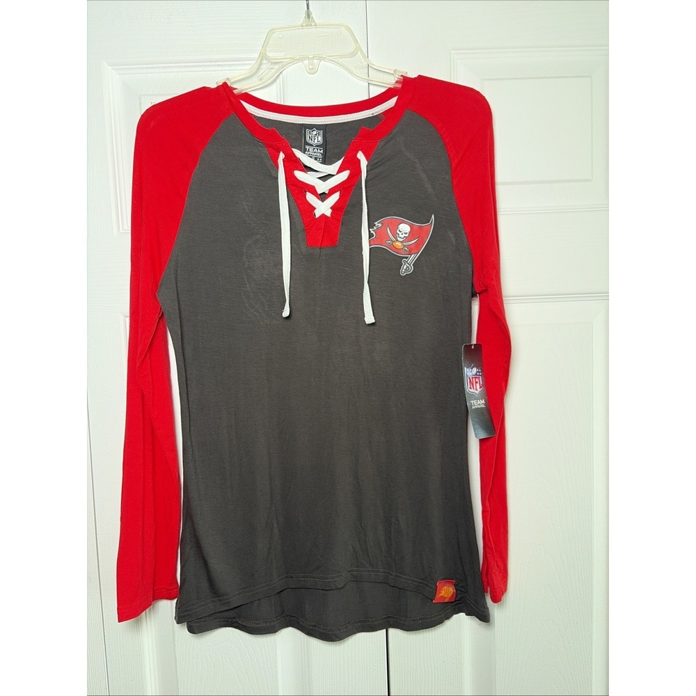 NFL‎ Team Apparel Womens Small Tampa Bay Buccaneers Game Day Top NEW